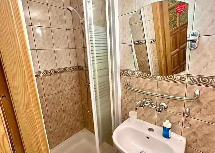 מלון Gronik זקופאנה